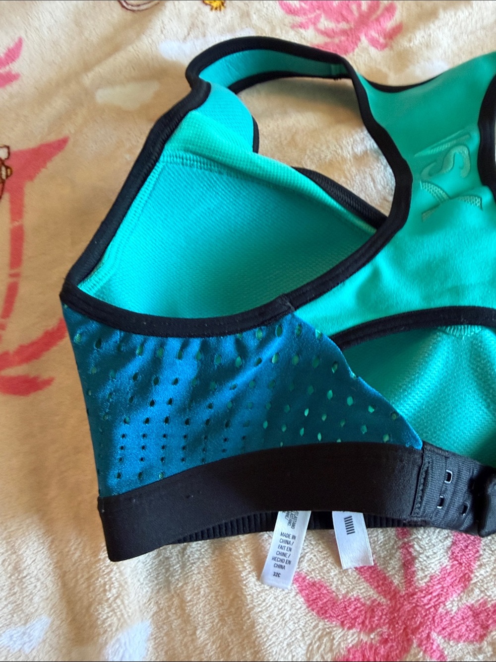 ✨ Victoria’s Secret Sport VSX Teal Aqua Sports Bra Workout Athletic 32C ✨ - Picture 9 of 14